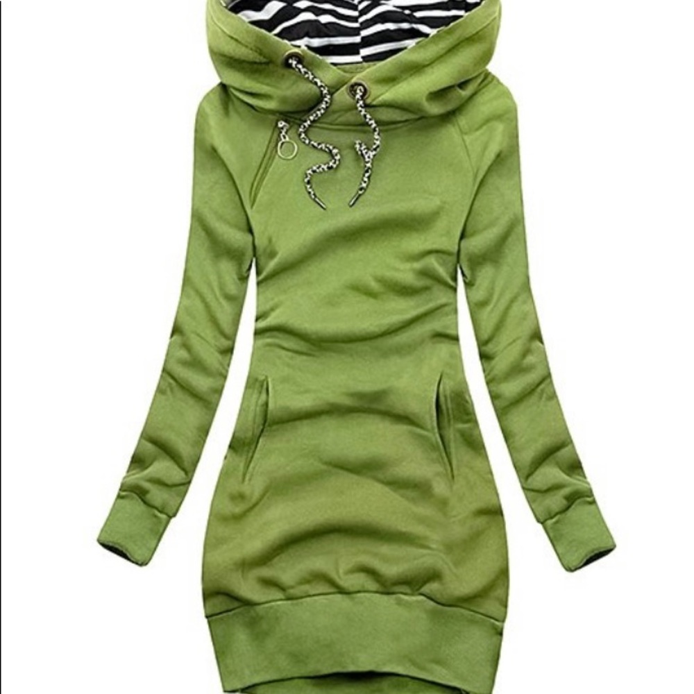 Cellabie light green contrast long line hoodie.